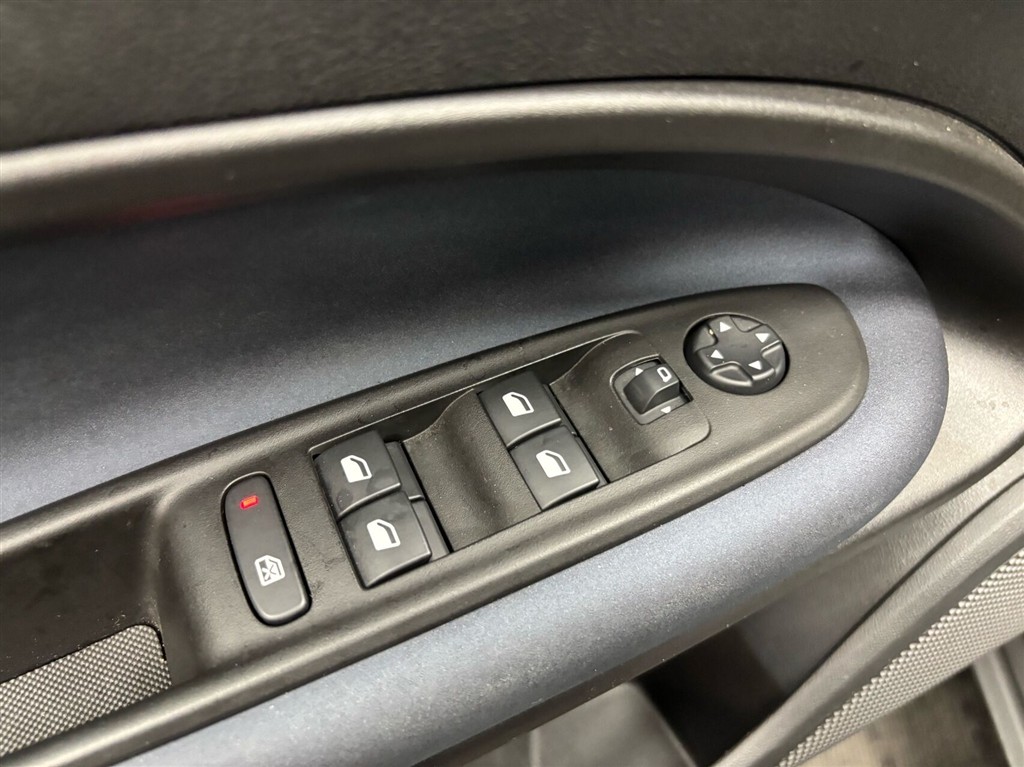 Alfa Romeo Junior EL Core 156HK 5d Aut. - Image 13