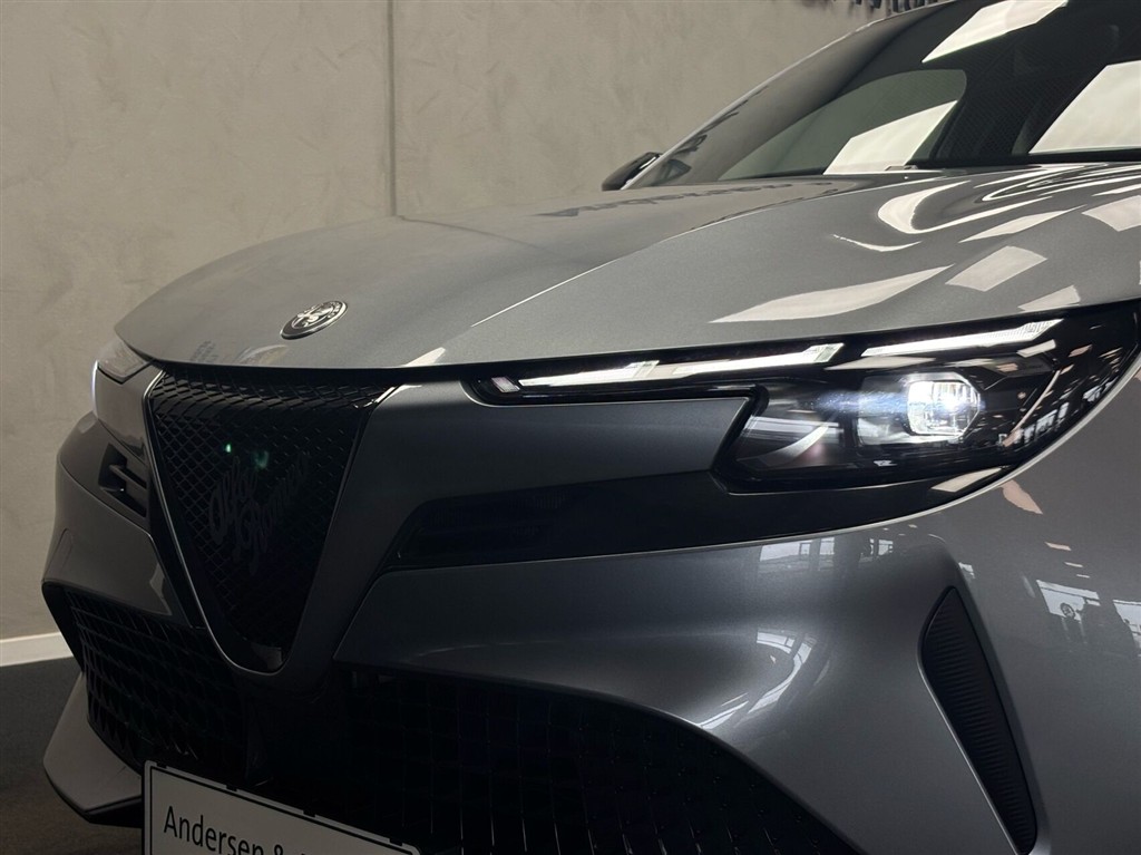 Alfa Romeo Junior EL Core 156HK 5d Aut. - Image 3