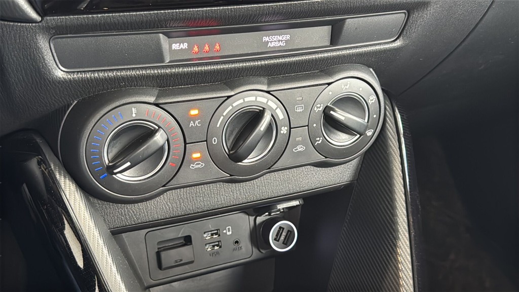 Mazda 2 1,5 e-Skyactiv-G Mild hybrid Centre-Line 90HK 5d 6g - Image 13