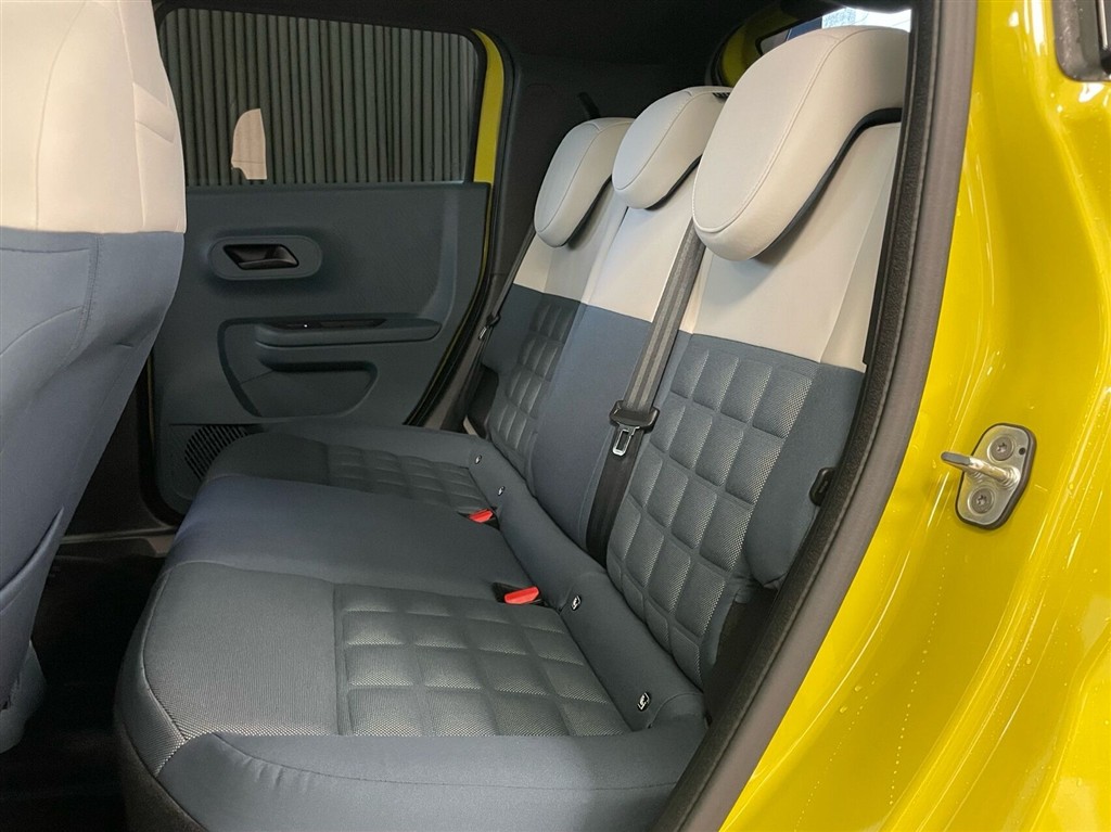 Fiat Grande Panda EL La Prima 113HK 5d Aut. - Image 19
