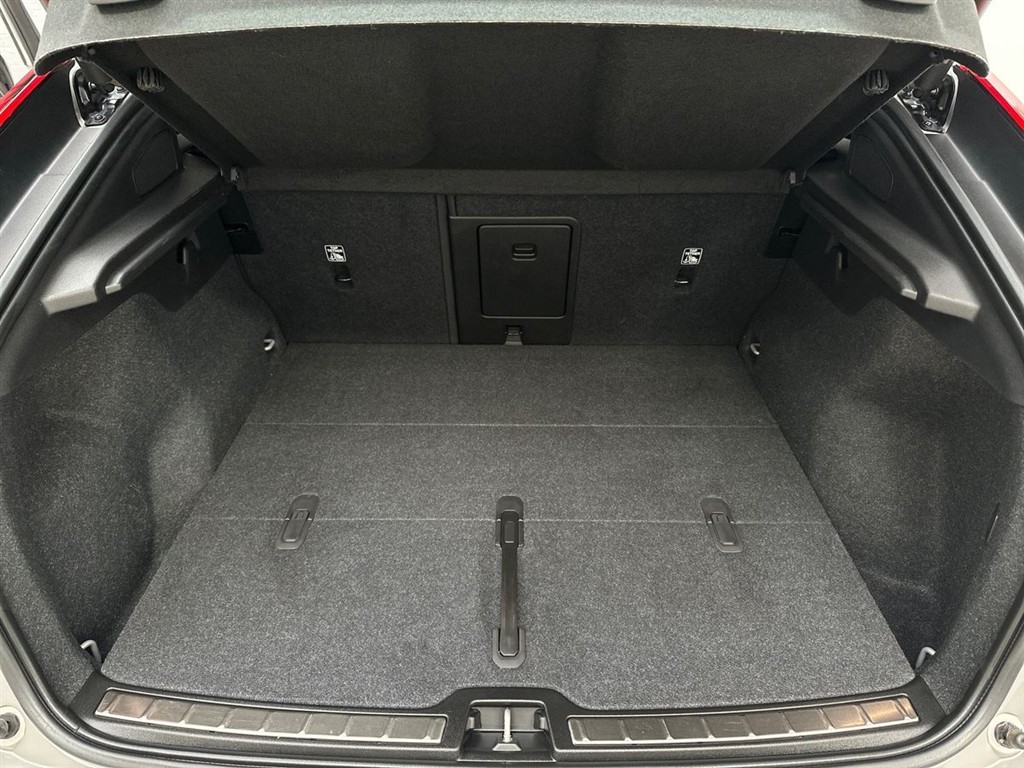 Volvo C40 Recharge Extended Range Ultimate 4WD 408HK 5d Aut. - Image 14