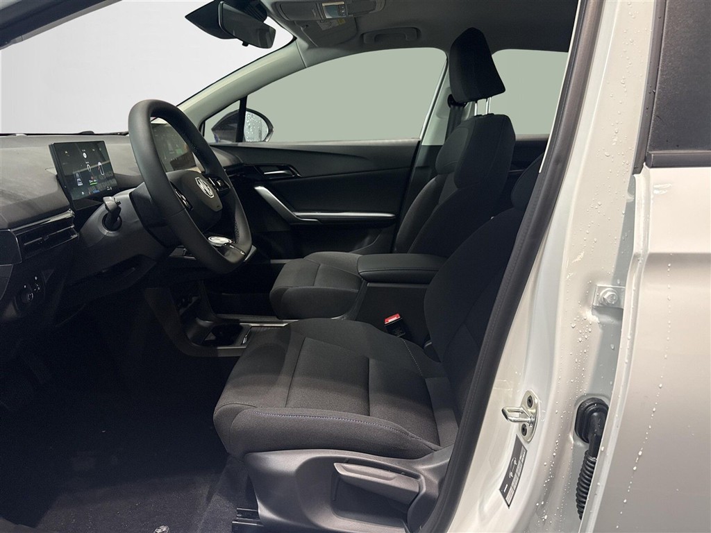 MG MG4 Electric EL Standard Range 170HK 5d Aut. - Image 8