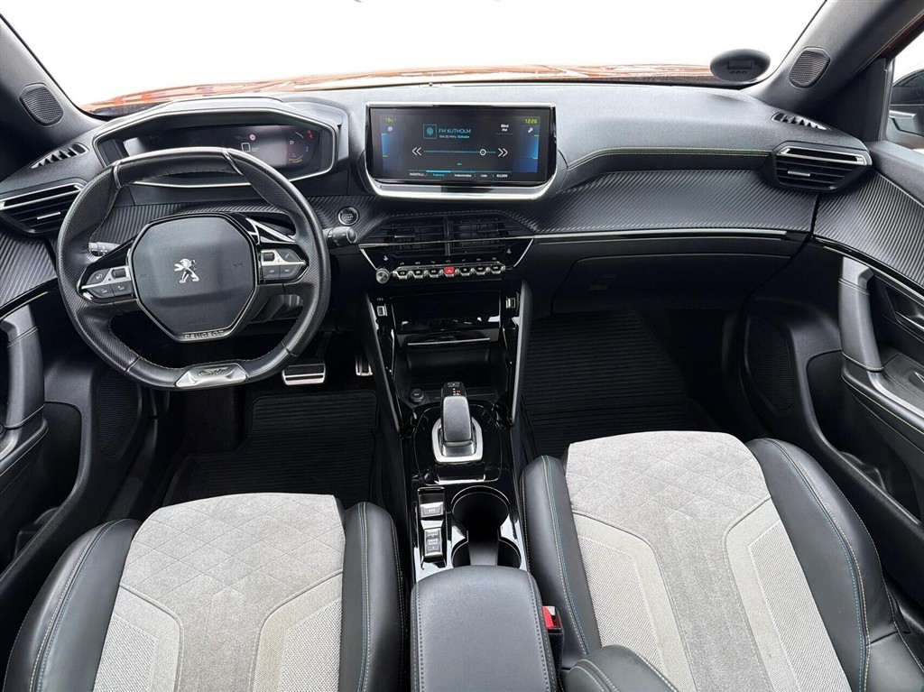 Peugeot e-2008 EL GT Pack 136HK 5d Aut. - Image 4