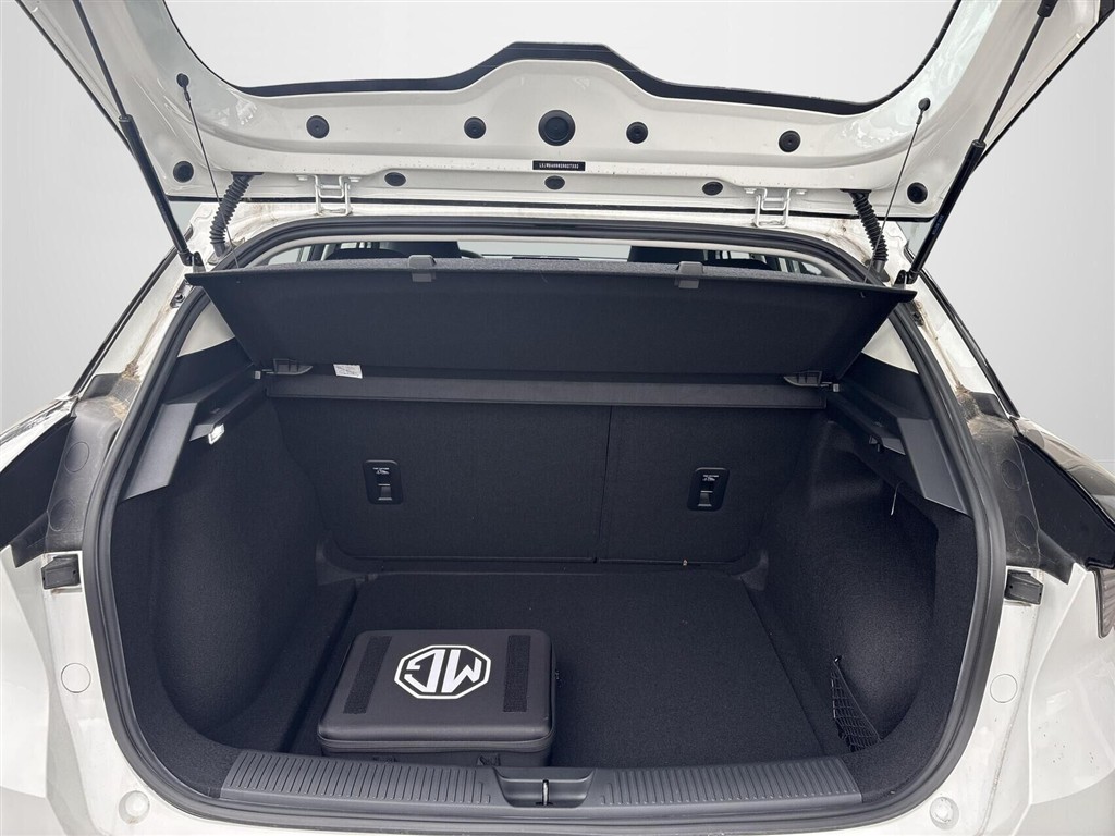 MG MG4 Electric EL Standard Range 170HK 5d Aut. - Image 7