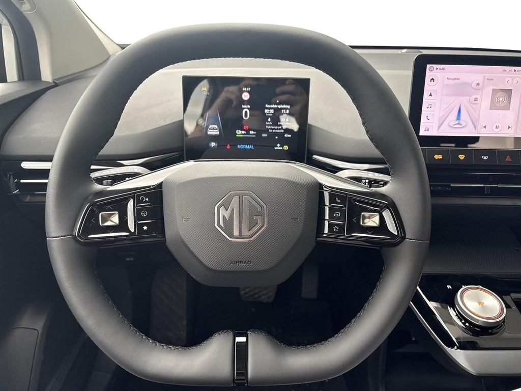 MG MG4 Electric EL Standard Range 170HK 5d Aut. - Image 8