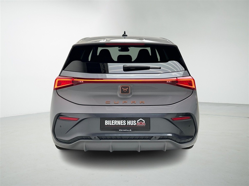 Cupra Born EL Dinamica Pack High 204HK 5d Aut. - Image 8