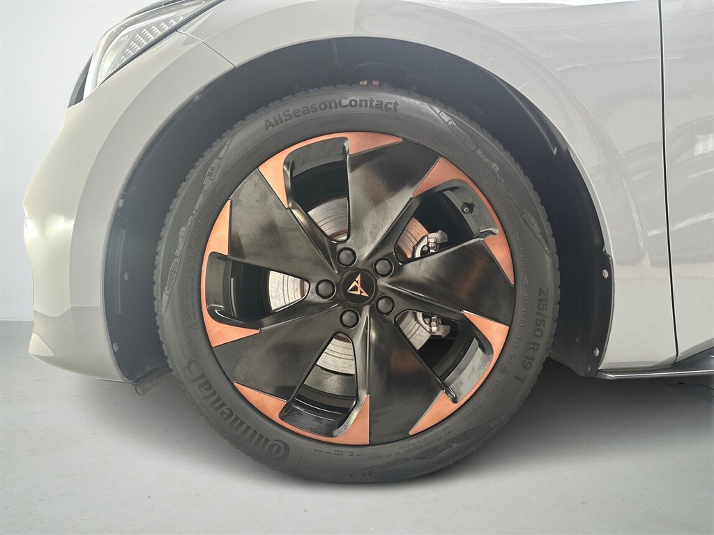 Cupra Born EL Dinamica Pack High 204HK 5d Aut. - Image 9