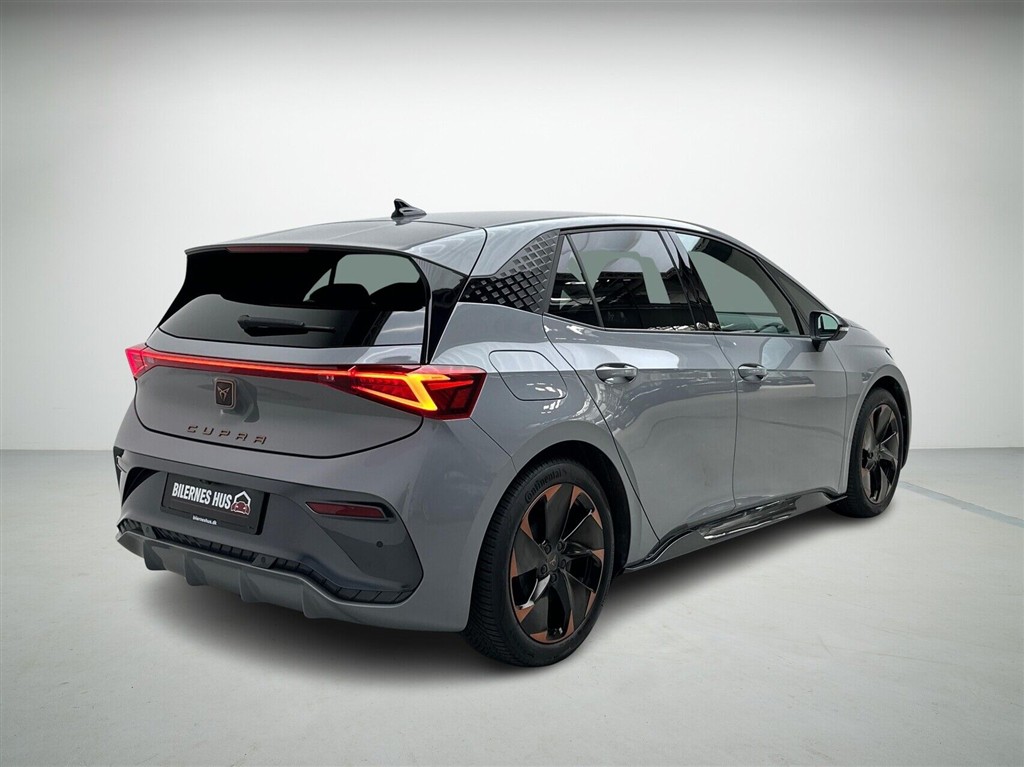 Cupra Born EL Dinamica Pack High 204HK 5d Aut. - Image 2