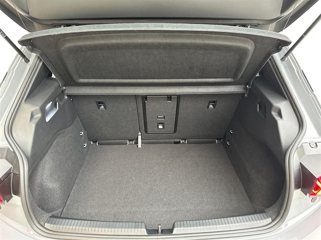 Cupra Born EL Dinamica Pack High 204HK 5d Aut. - Image 14