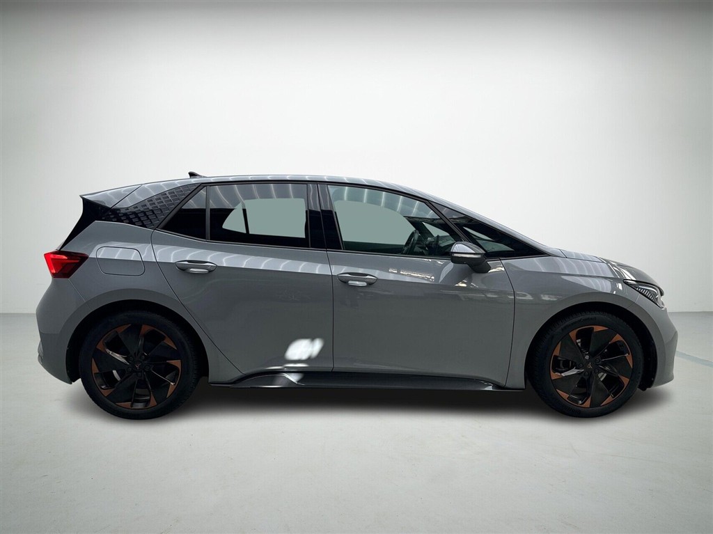 Cupra Born EL Dinamica Pack High 204HK 5d Aut. - Image 6