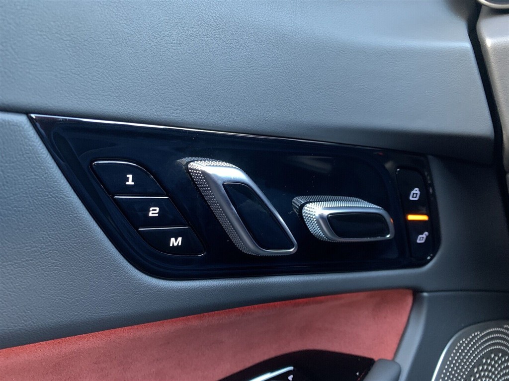 MG Cyberster 77 kWh LR AWD Performance GT 510HK Cabr. Aut. - Image 16