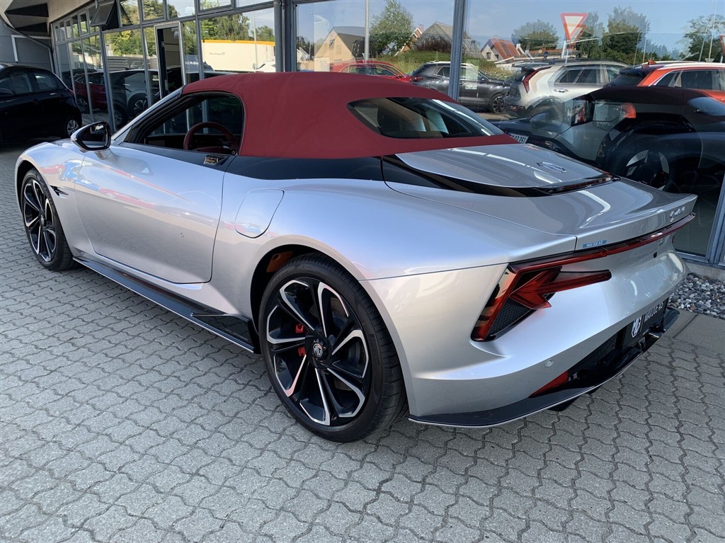 MG Cyberster 77 kWh LR AWD Performance GT 510HK Cabr. Aut. - Image 20