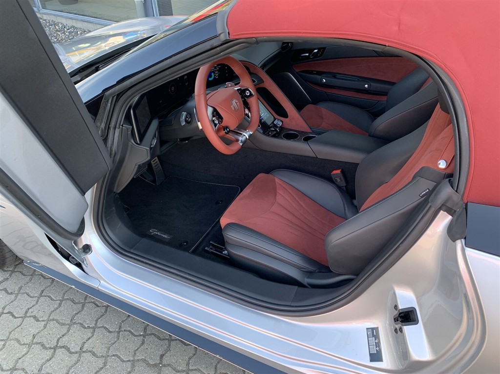 MG Cyberster 77 kWh LR AWD Performance GT 510HK Cabr. Aut. - Image 22