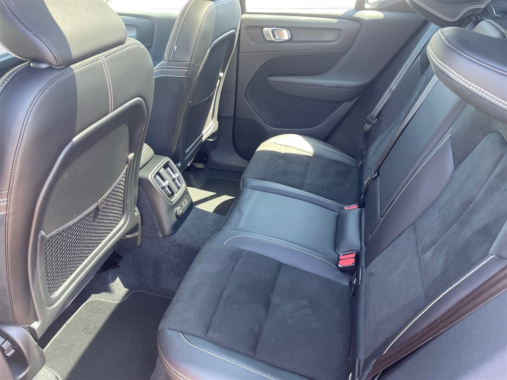 Volvo XC40 1,5 T4 Recharge Plugin-hybrid R-design 211HK 5d 7g Aut. - Image 7