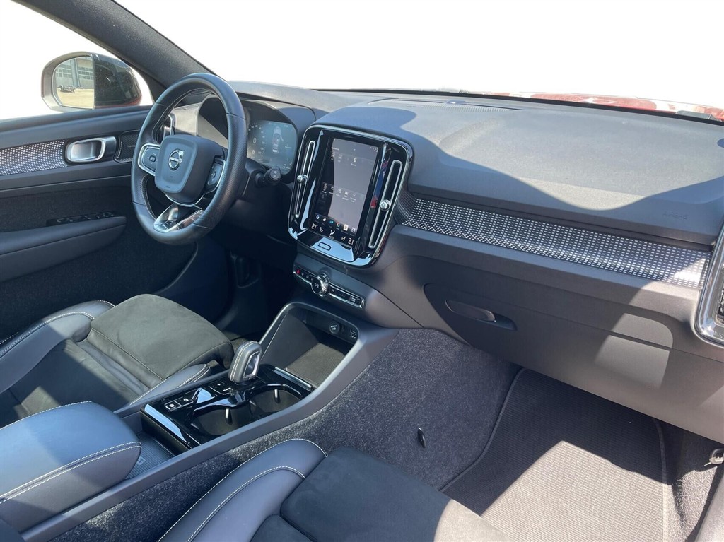 Volvo XC40 1,5 T4 Recharge Plugin-hybrid R-design 211HK 5d 7g Aut. - Image 5