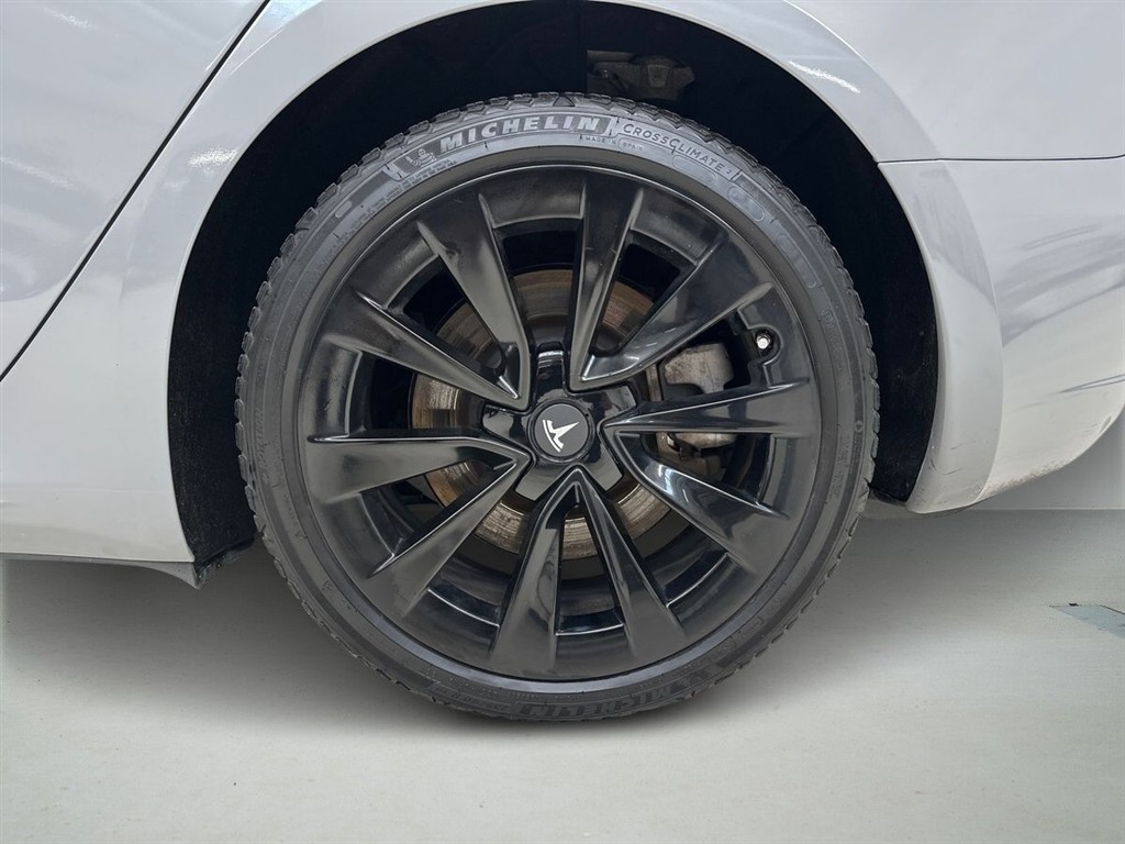 Tesla Model 3 EL Long Range AWD 498HK Aut. - Image 8