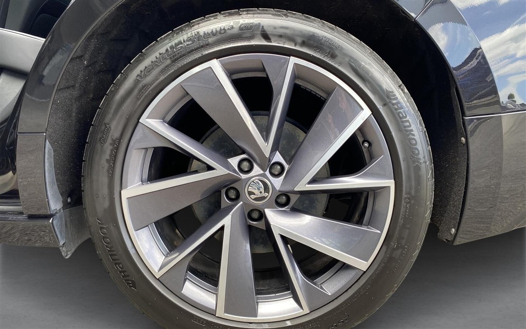 Skoda Enyaq 80 iV Sportline 204HK 5d Aut. - Image 16