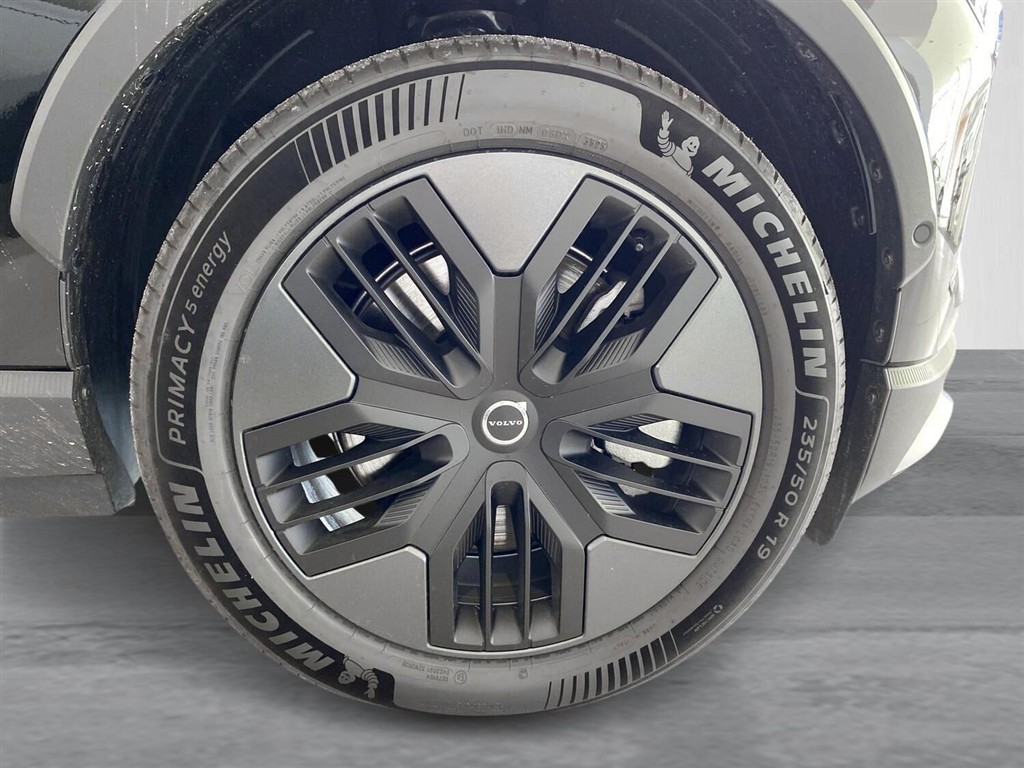 Volvo EX30 Cross Country P8 Twin Motor Performance Ultra AWD 428HK 5d Aut. - Image 10