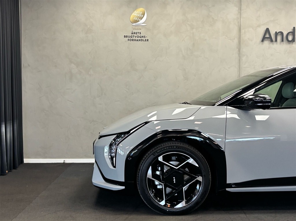 Kia EV4 Long Range GT-Line 204HK 5d Aut. - Image 7