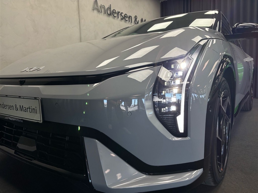 Kia EV4 Long Range GT-Line 204HK 5d Aut. - Image 2