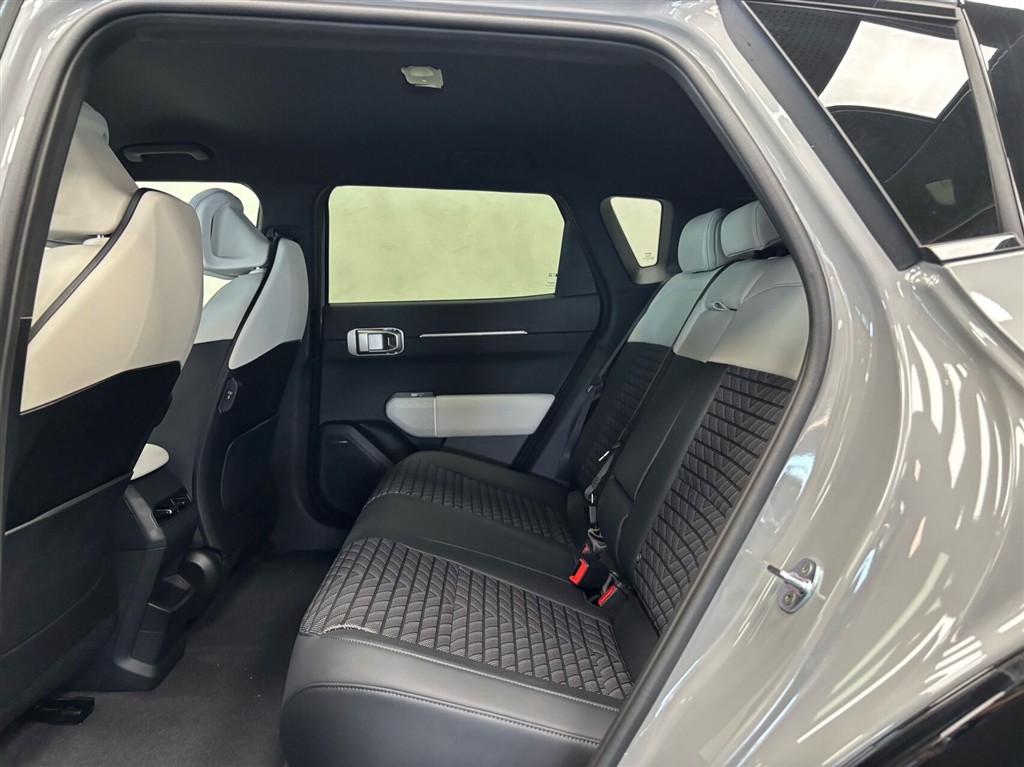 Kia EV4 Long Range GT-Line 204HK 5d Aut. - Image 11