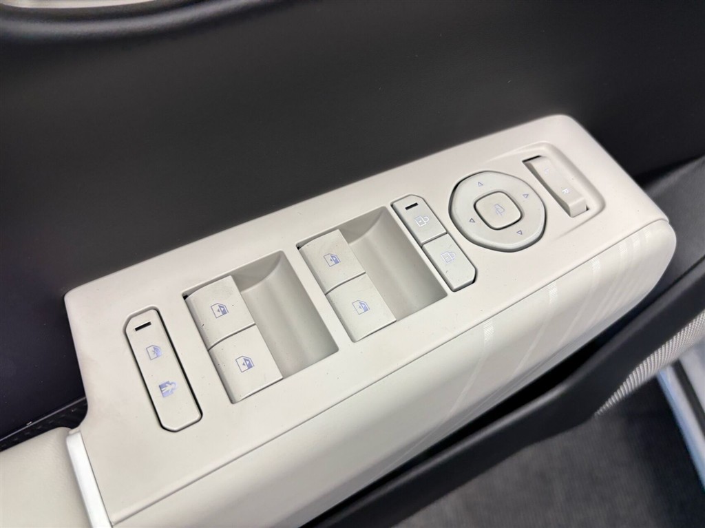 Kia EV4 Long Range GT-Line 204HK 5d Aut. - Image 19