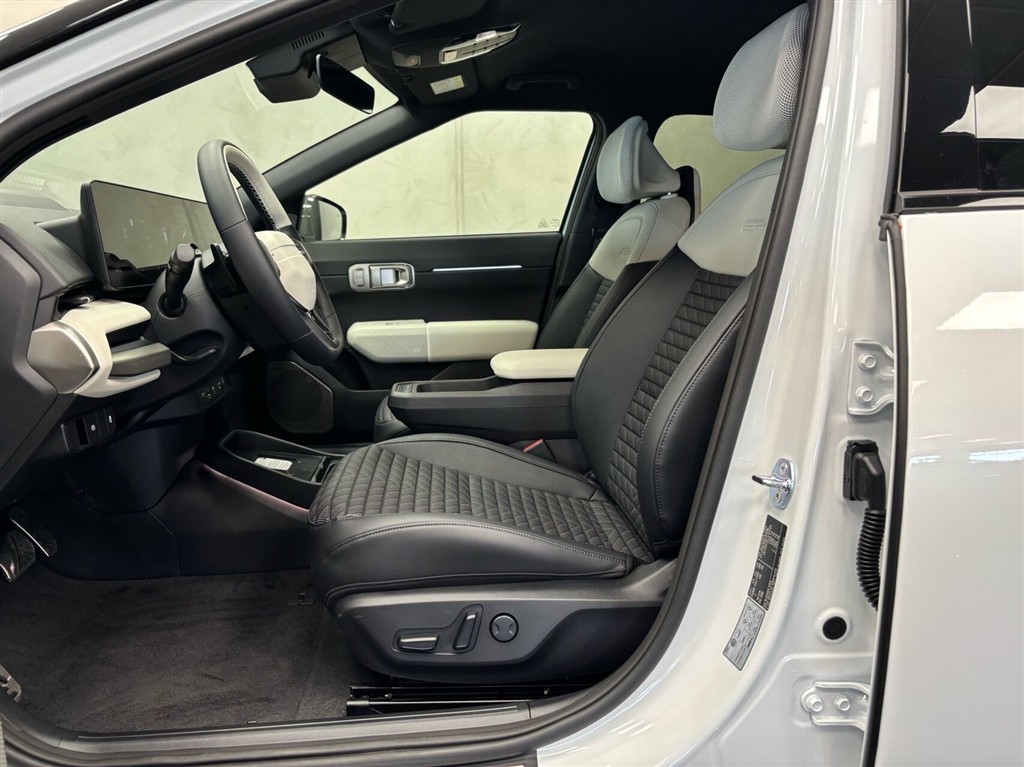 Kia EV4 Long Range GT-Line 204HK 5d Aut. - Image 7