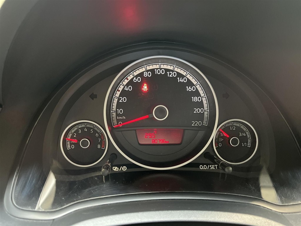 VW up 1,0 MPI BMT Move 60HK 5d - Image 12