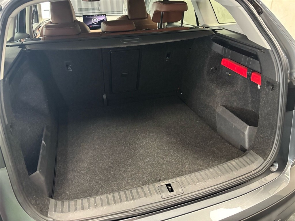 Skoda Enyaq 80 iV Selection ecoSuite 204HK 5d Aut. - Image 7