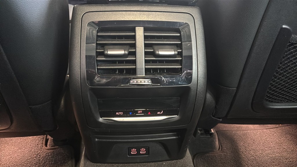 BMW iX3 EL Charged Plus 286HK 5d Aut. - Image 8
