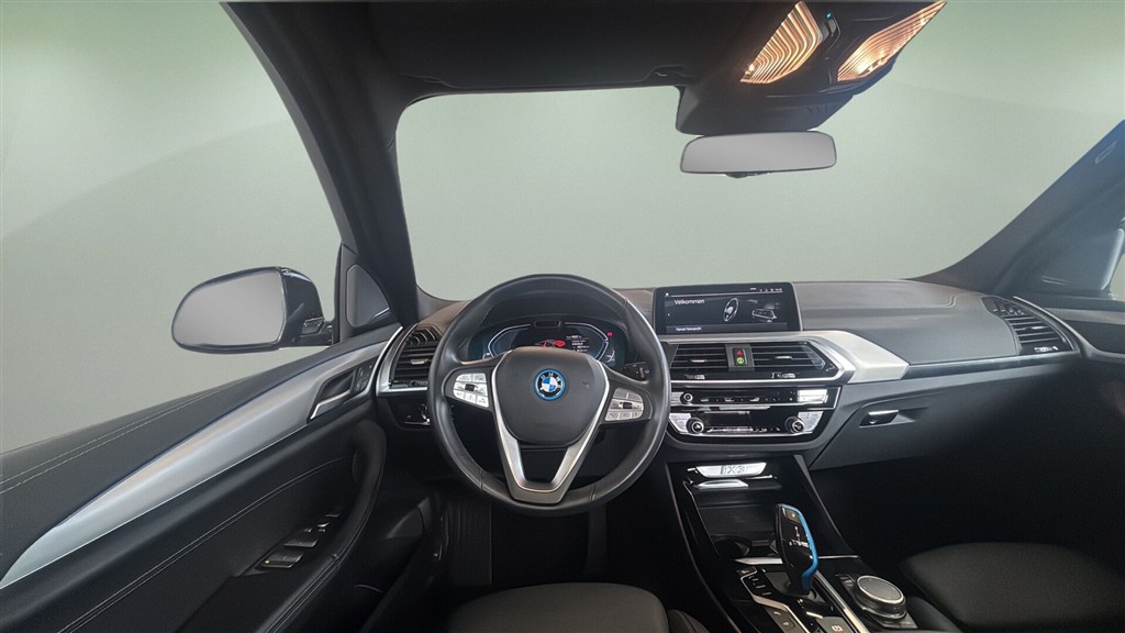 BMW iX3 EL Charged Plus 286HK 5d Aut. - Image 9