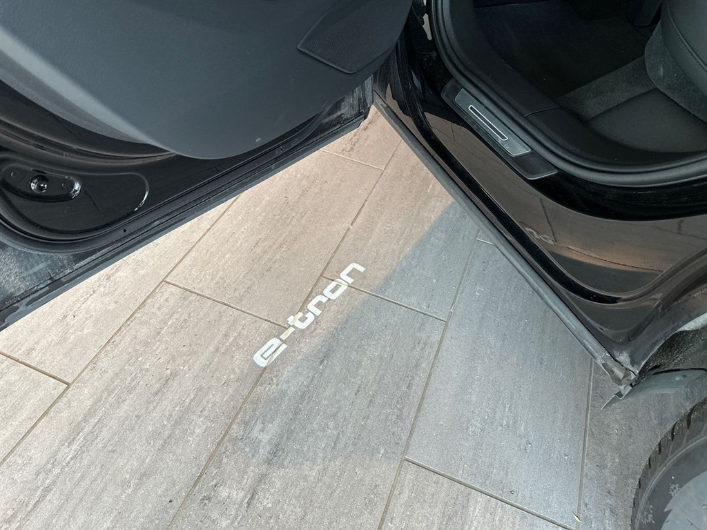 Audi Q8 Sportback 50 E-tron Prestige Quattro 340HK 5d Aut. - Image 17