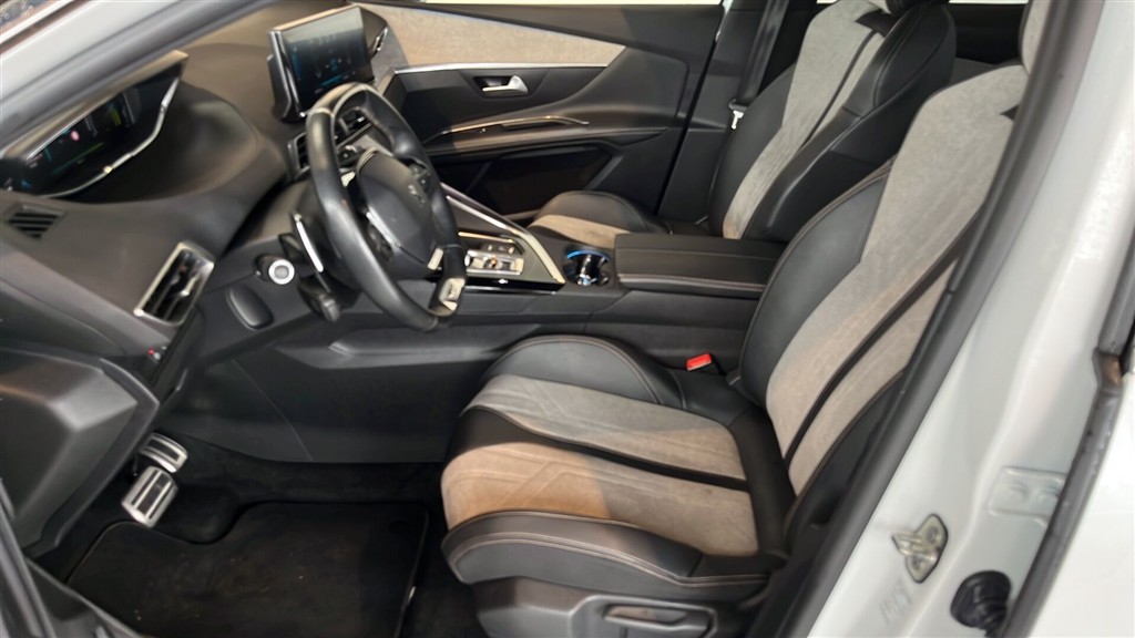 Peugeot 3008 1,6 Plugin-hybrid GT EAT8 225HK 5d 8g Aut. - Image 6