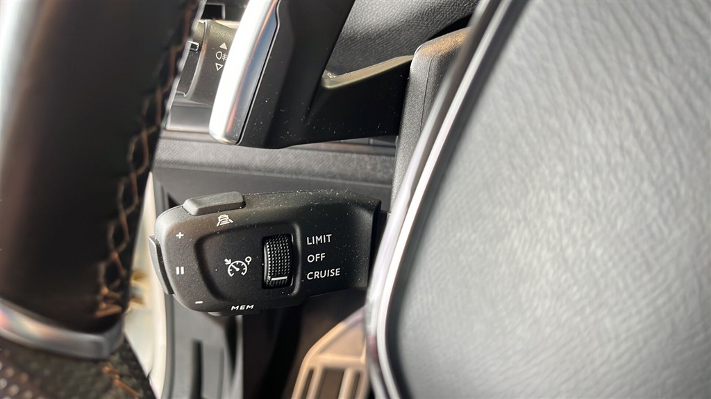 Peugeot 3008 1,6 Plugin-hybrid GT EAT8 225HK 5d 8g Aut. - Image 14