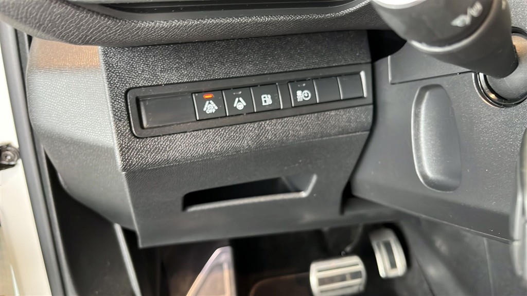 Peugeot 3008 1,6 Plugin-hybrid GT EAT8 225HK 5d 8g Aut. - Image 15