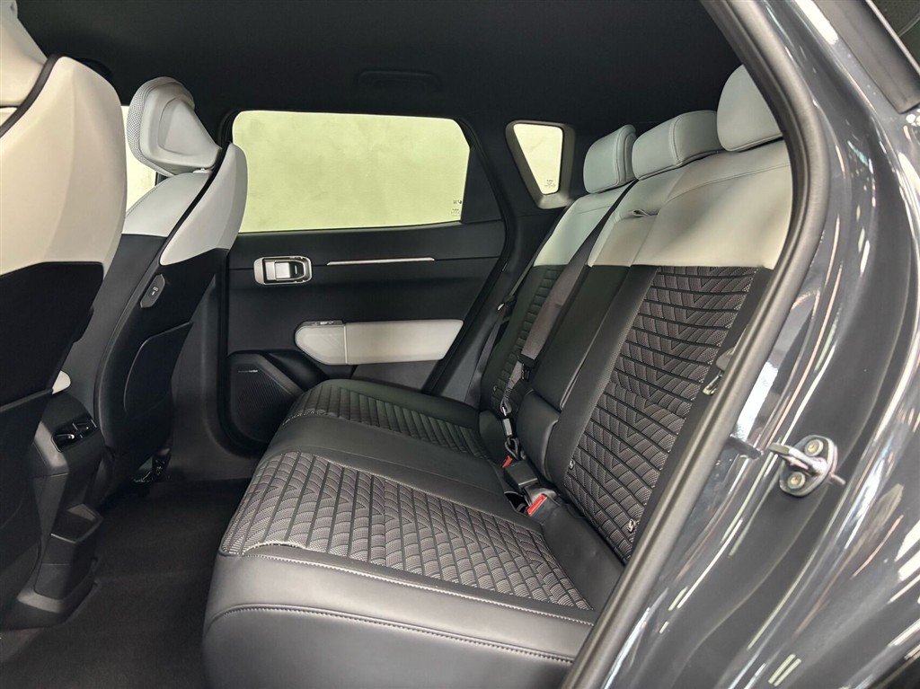 Kia EV4 Long Range GT-Line 204HK 5d Aut. - Image 8