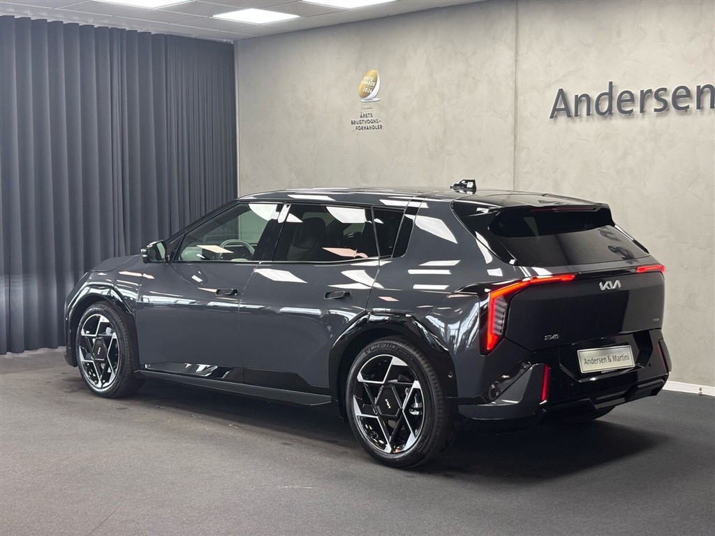 Kia EV4 Long Range GT-Line 204HK 5d Aut. - Image 3