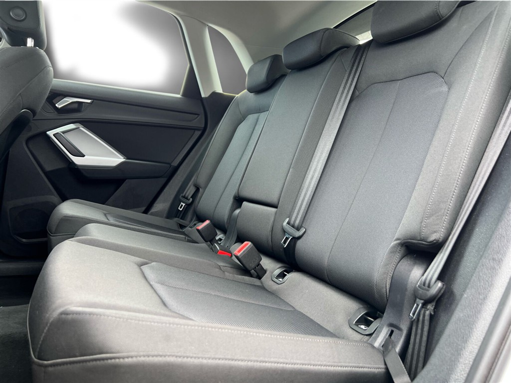 Audi Q3 1,5 35 TFSI MHEV Advanced Prestige S Tronic 150HK 5d Aut. - Image 10