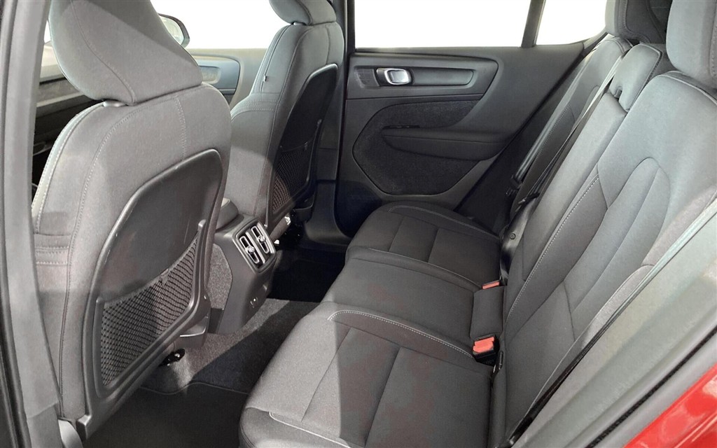 Volvo C40 P8 Recharge Twin Ultimate AWD 408HK 4d Aut. - Image 10