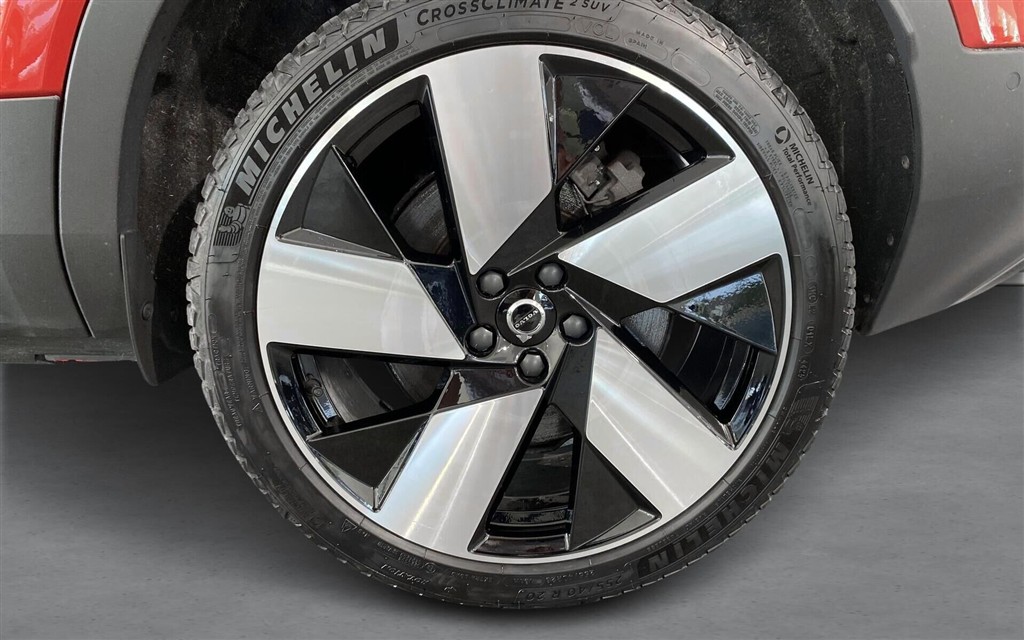 Volvo C40 P8 Recharge Twin Ultimate AWD 408HK 4d Aut. - Image 16