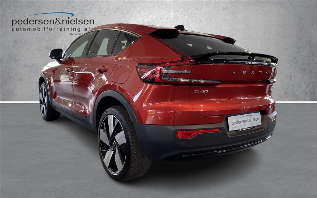 Volvo C40 P8 Recharge Twin Ultimate AWD 408HK 4d Aut. - Image 3