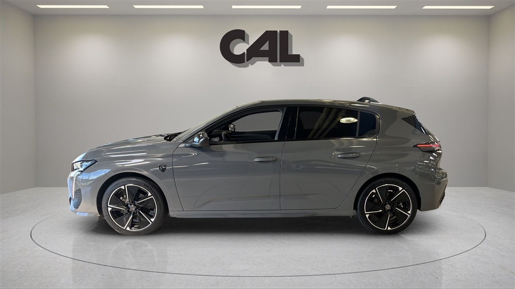 Peugeot e-308 EL First Edition 156HK 5d Aut. - Image 2