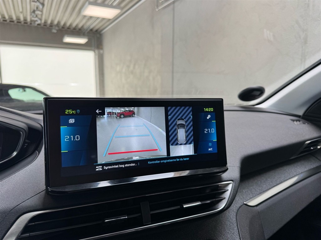 Peugeot 3008 1,6 PureTech Plugin-hybrid First Selection EAT8 225HK 5d 8g Aut. - Image 13