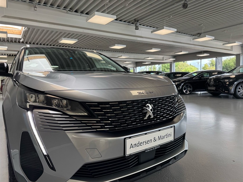 Peugeot 3008 1,6 PureTech Plugin-hybrid First Selection EAT8 225HK 5d 8g Aut. - Image 3