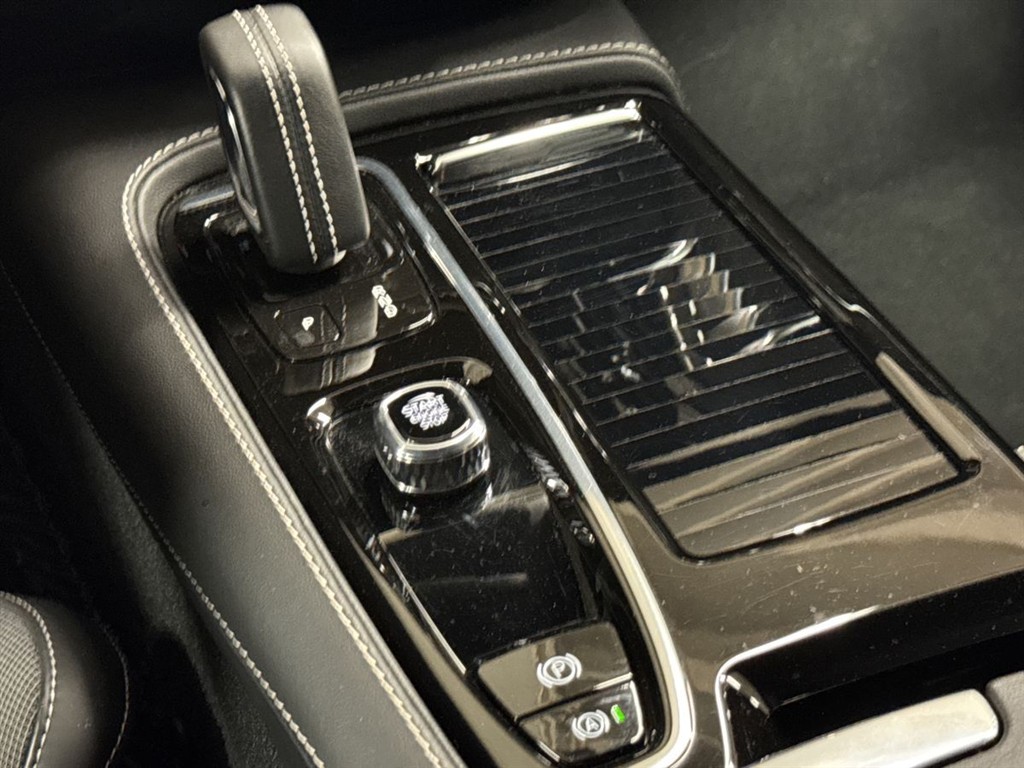 Volvo V60 2,0 T6 Recharge Plugin-hybrid R-design 340HK Stc 8g Aut. - Image 20