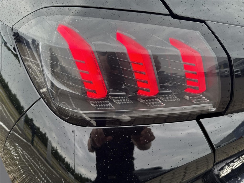 Peugeot 208 1,2 PureTech Selection Sport EAT8 100HK 5d 8g Aut. - Image 10
