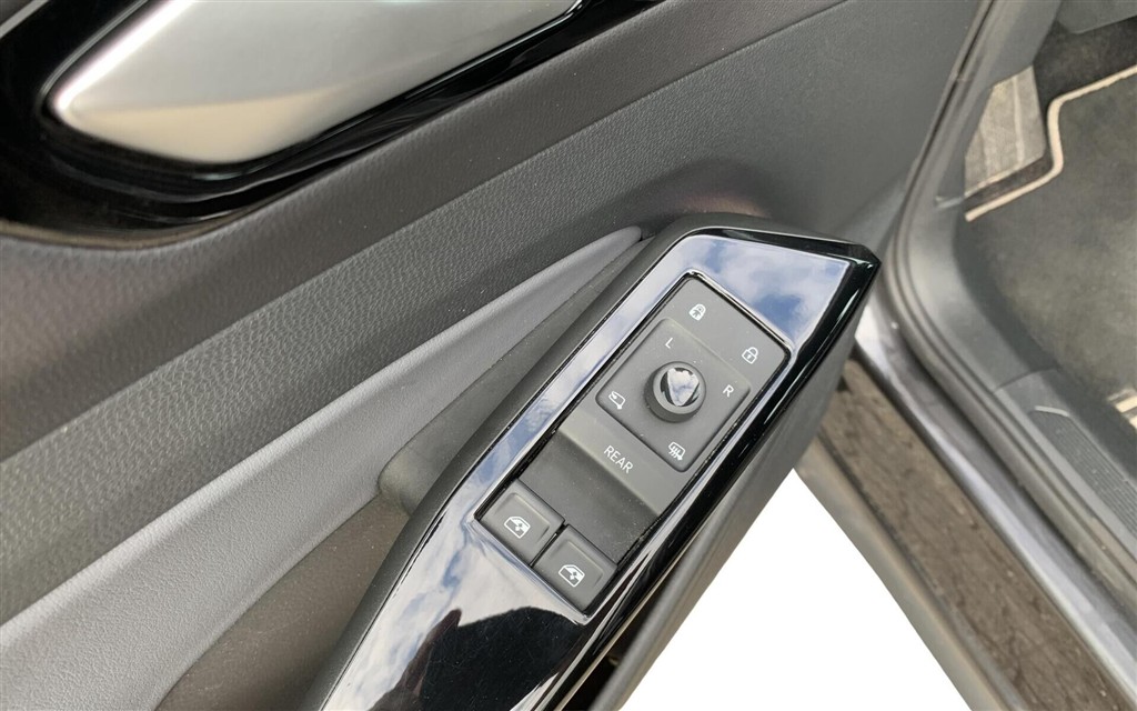 VW ID.4 EL Pro 204HK 5d Aut. - Image 15