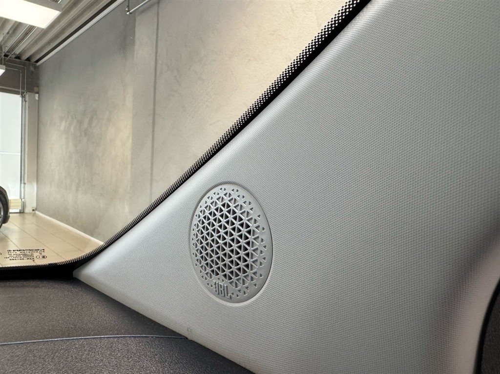 Fiat 500e EL La Prima By Bocelli 118HK 3d Aut. - Image 10