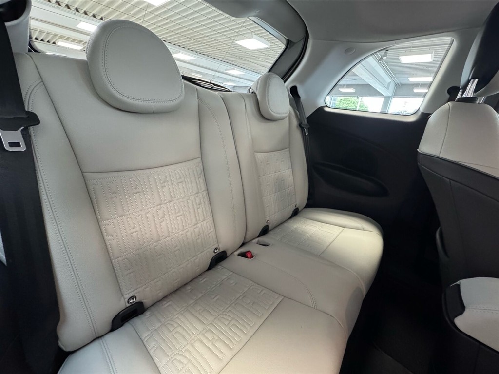 Fiat 500e EL La Prima By Bocelli 118HK 3d Aut. - Image 14