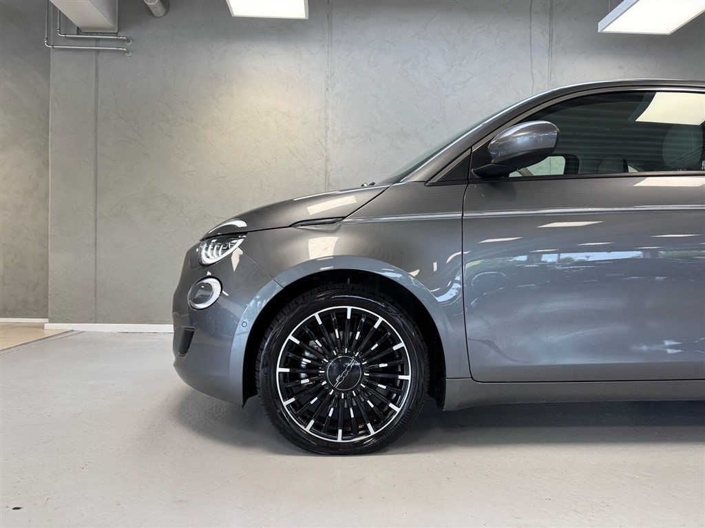 Fiat 500e EL La Prima By Bocelli 118HK 3d Aut. - Image 4